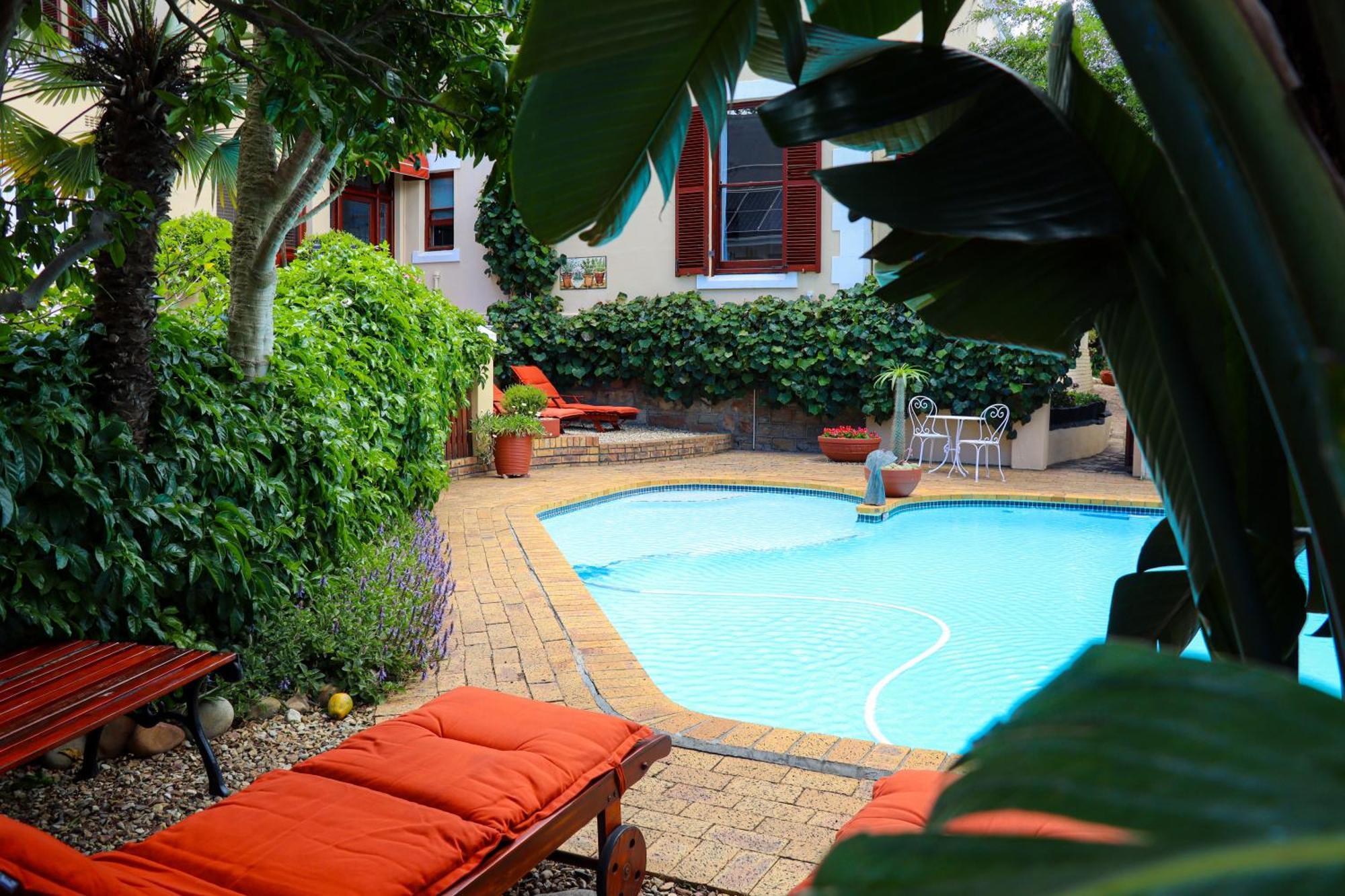 Carmichael House Boutique 4*